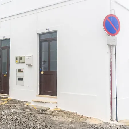 Surfers By Interhome * Peniche